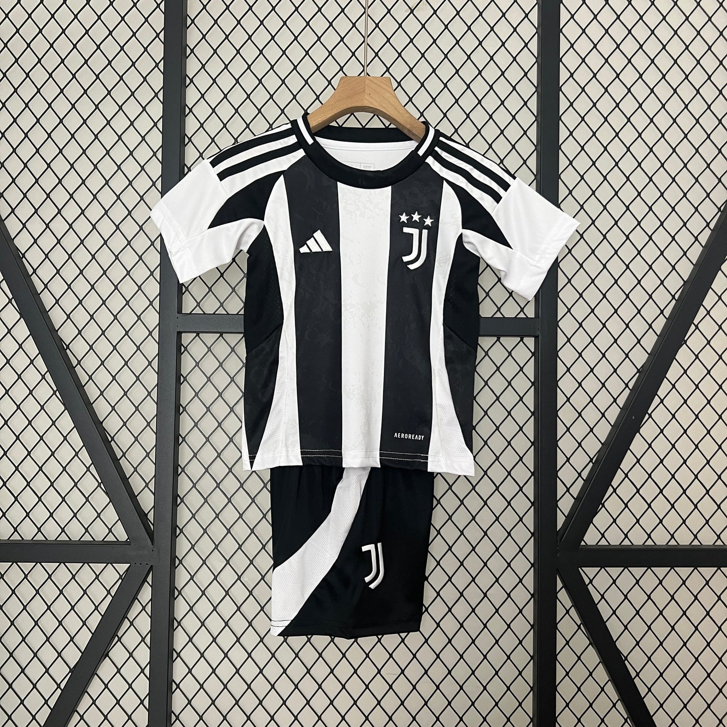 Kids Kit Juventus