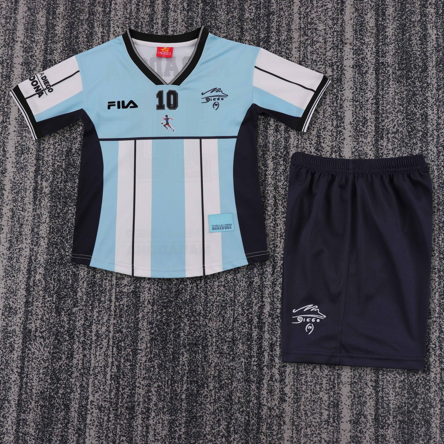 Kids kit Argentina Maradona Commemorative Edition  2001