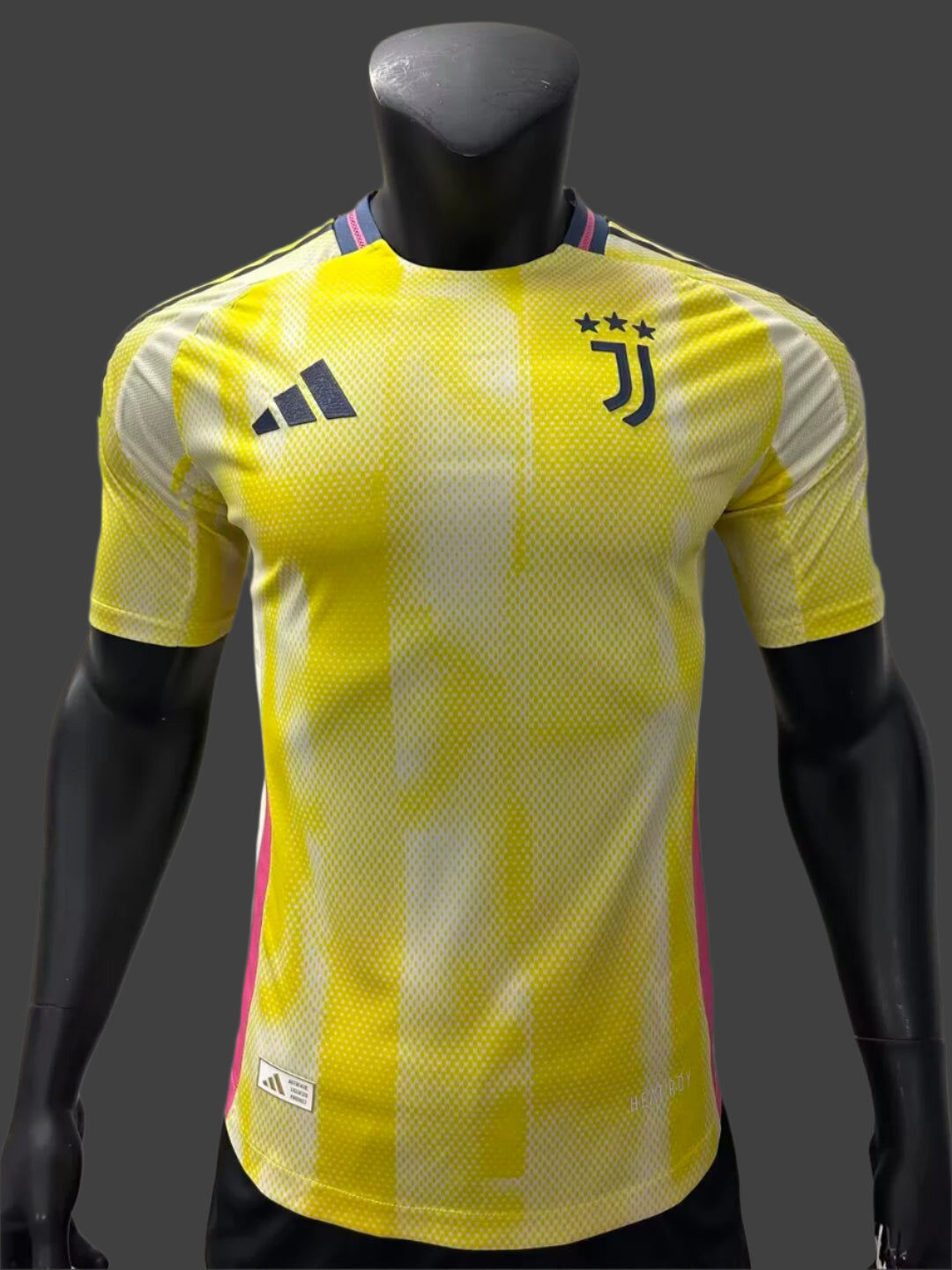 Juventus away player version T-shirt 24/25