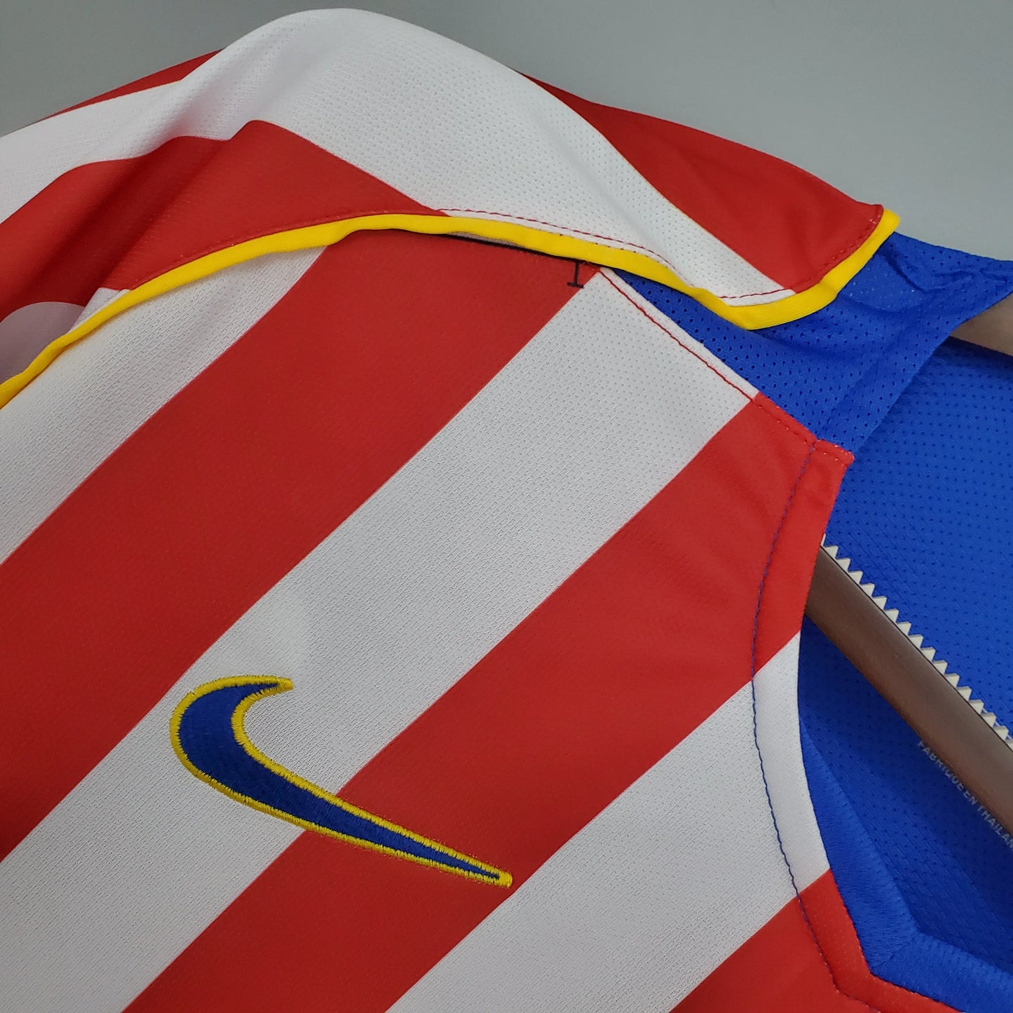 Retro Atletico Madrid home 2004/2005