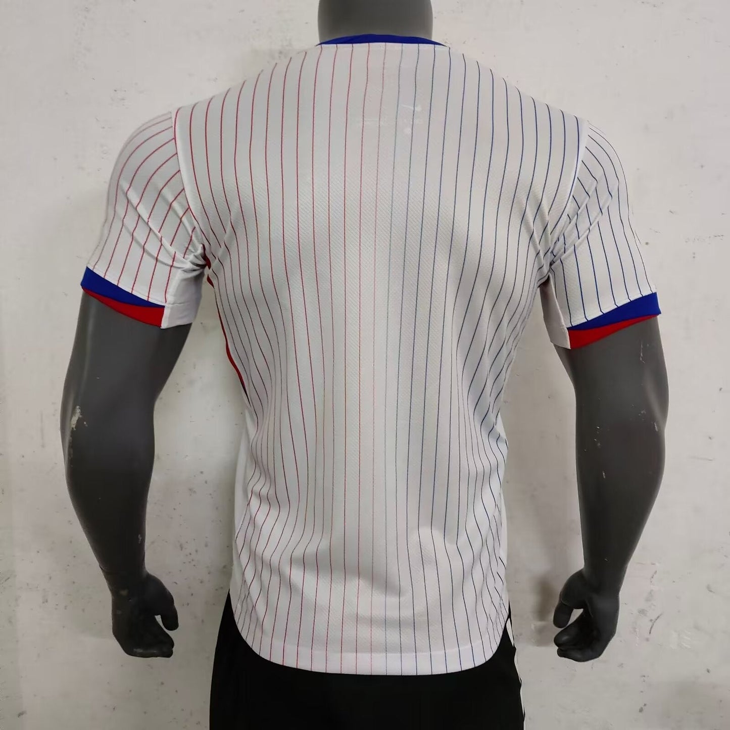 France away 24/25