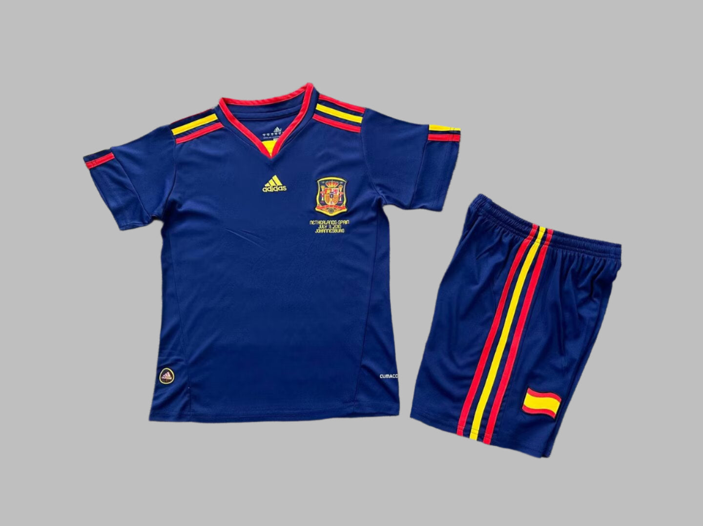 Retro 10 Spain away  kids kit