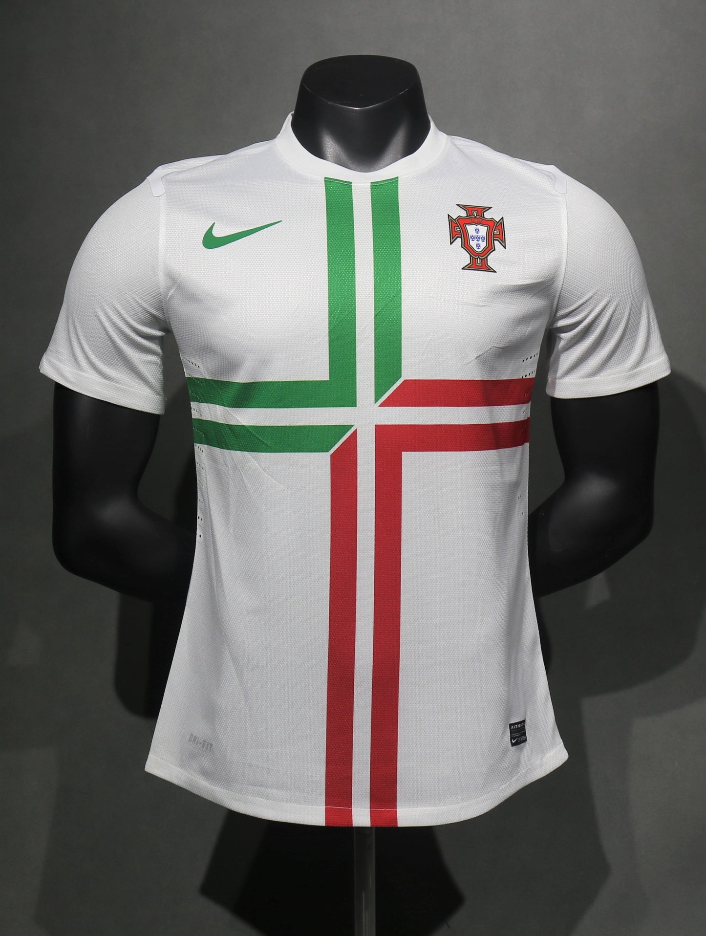 Retro 2012 European Championship Portugal T- SHIRT