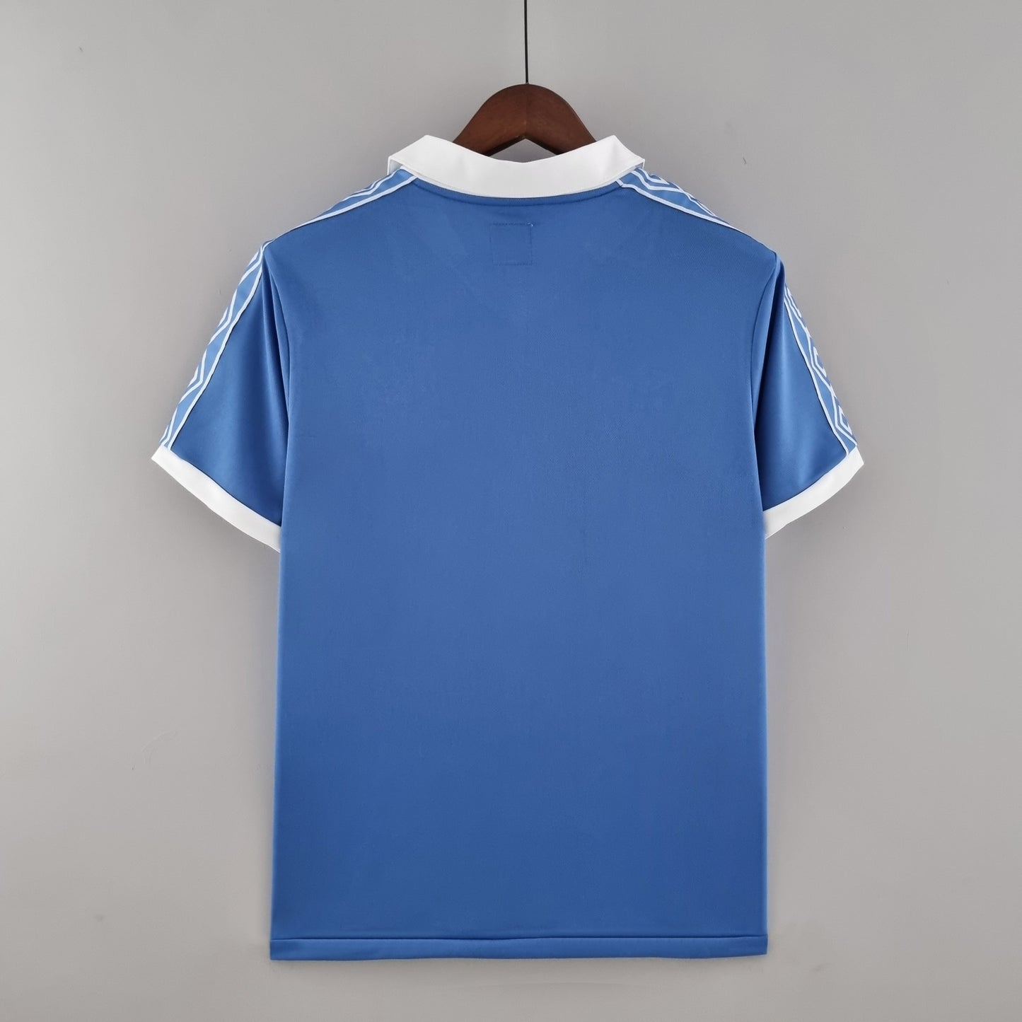 Retro Manchester City 81/82 home T-shirt